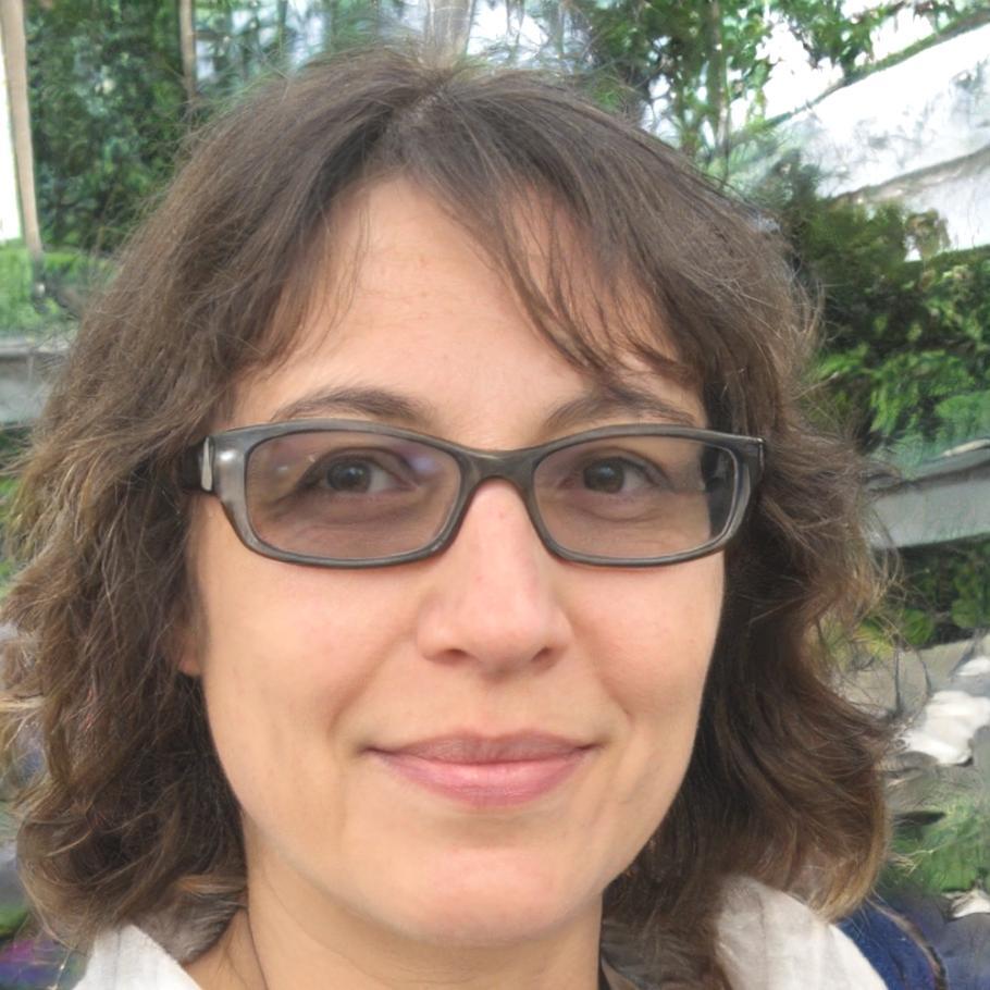 María Elena Ruiz